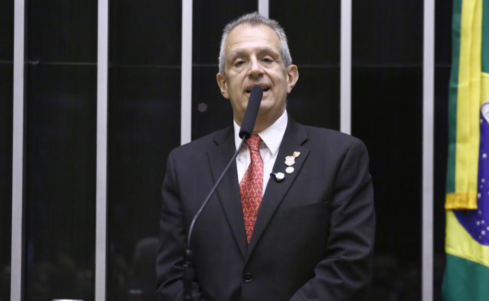 Presidente do Flamengo, Luiz Eduardo Baptista, durante a sess&atilde;o na C&acirc;mara em homenagem aos 130 anos do clube
