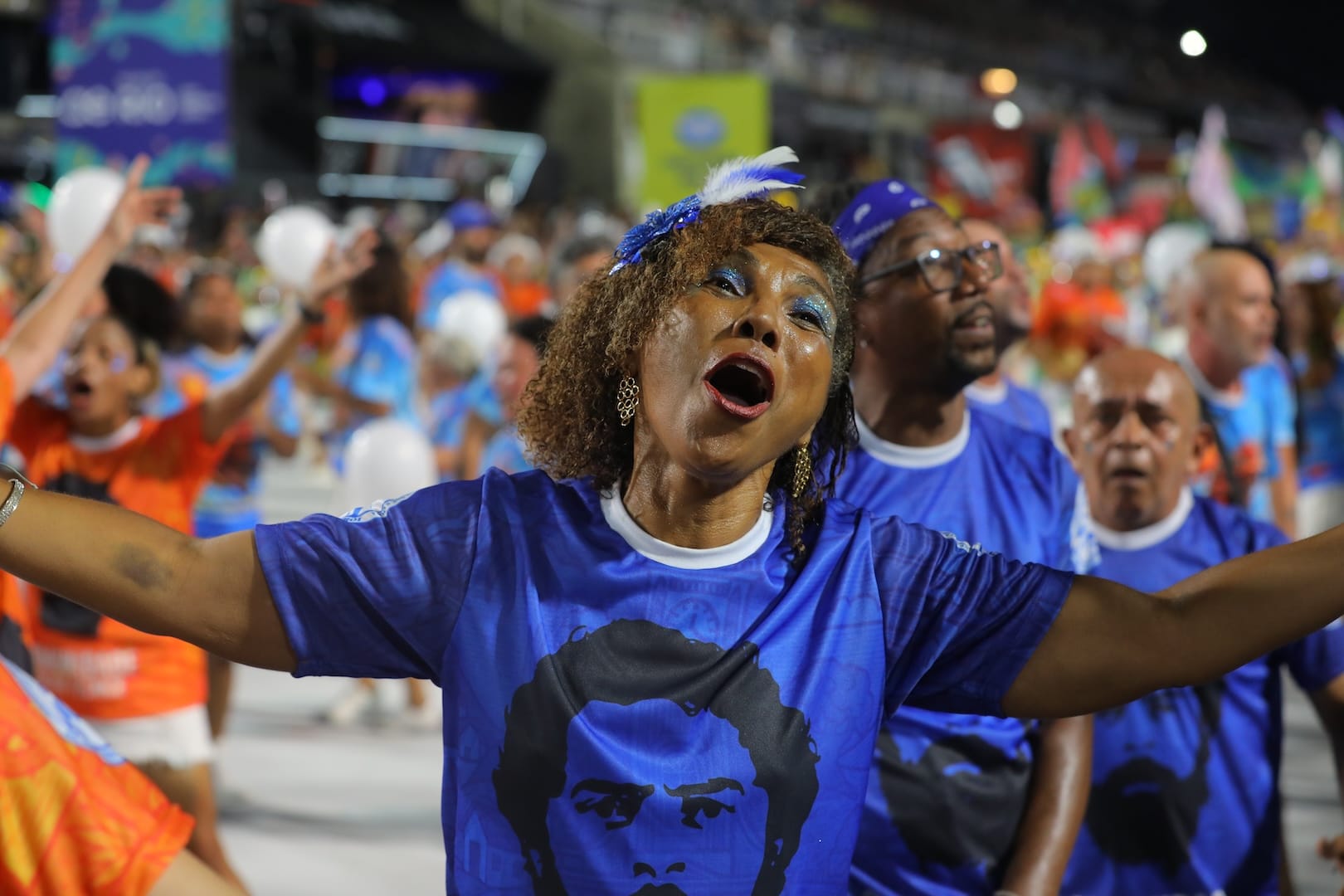 Acad&ecirc;micos de Niter&oacute;i realiza ensaio t&eacute;cnico na Marqu&ecirc;s de Sapuca&iacute;; escola homenagear&aacute; o presidente Luiz In&aacute;cio Lula da Silva em 2026 